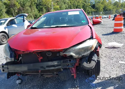 2014 Toyota Corolla S Premium z USA, uszkodzony, nr VIN 2T1BURHE8EC094501